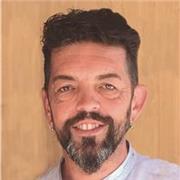 Diseñador gráfico se ofrece para dar clases a personas de habla hispana de cualquier edad